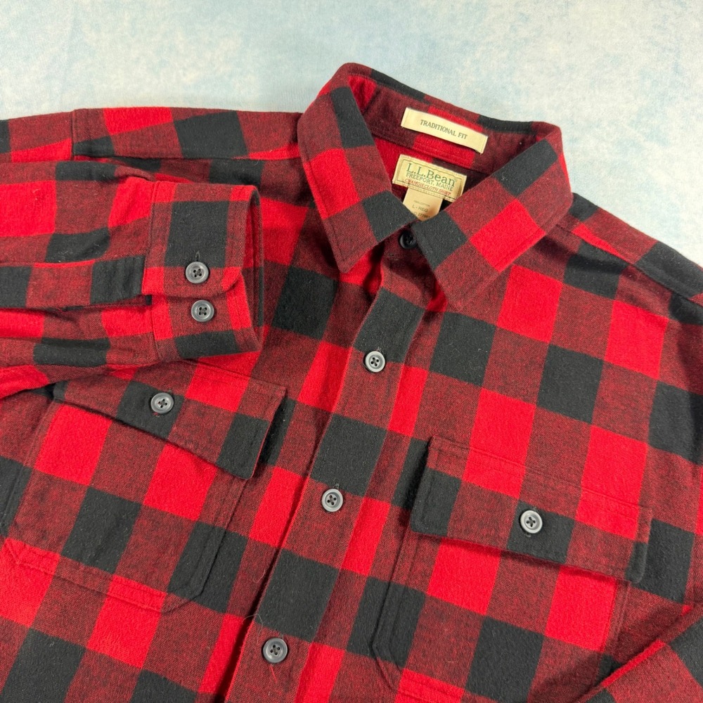 L.L. Bean Chamois Cloth Shirt Mens Large Red Black Good Buffalo Plaid 277981